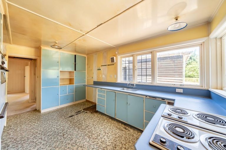 Photo of property in 29 Barton Road, Heretaunga, Upper Hutt, 5018