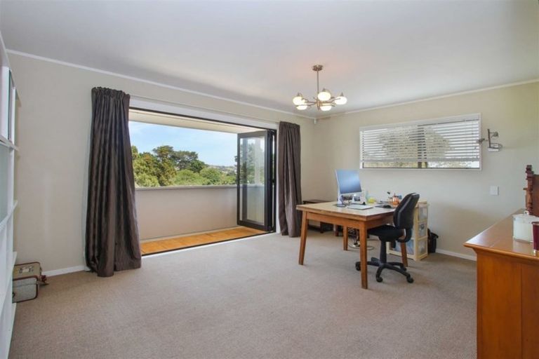 Photo of property in 33 Stella Drive, Clarks Beach, 2122