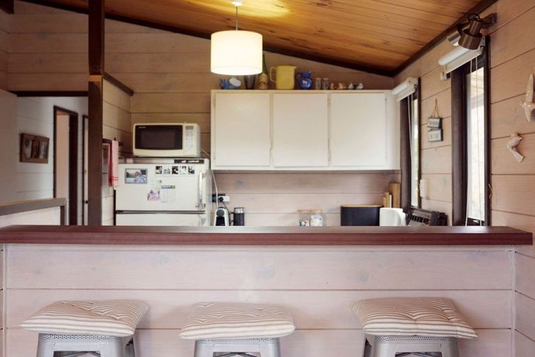 Photo of property in 107 Kenwood Drive, Matarangi, Whitianga, 3592