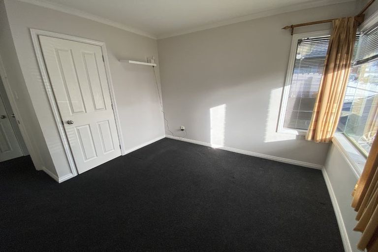 Photo of property in 5c Charlenne Close, Ranui, Auckland, 0612
