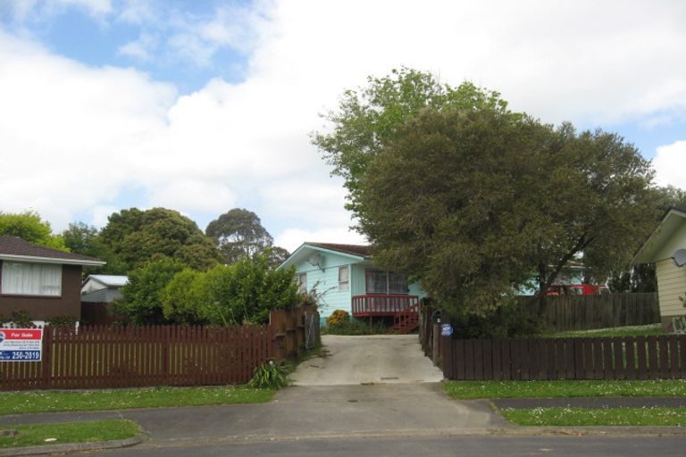 Photo of property in 7 Glennis Place, Clendon Park, Auckland, 2103