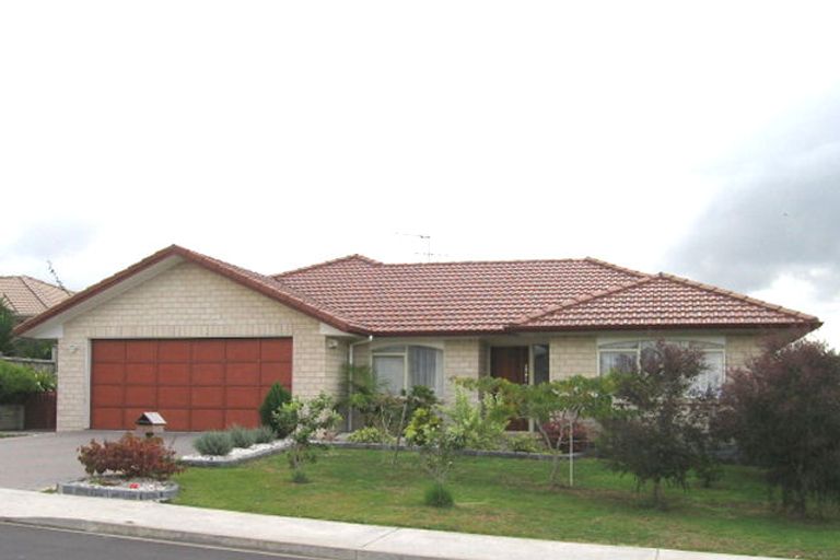 Photo of property in 29 Ruze Vida Drive, Massey, Auckland, 0614