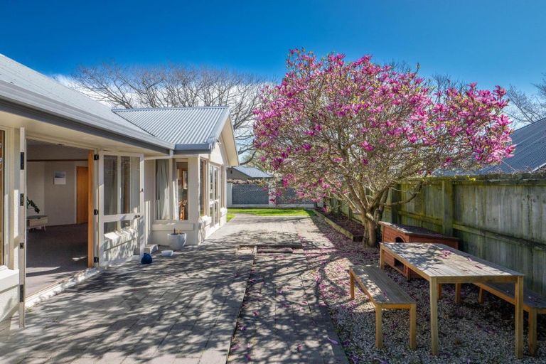 Photo of property in 94 Saint James Avenue, Papanui, Christchurch, 8053