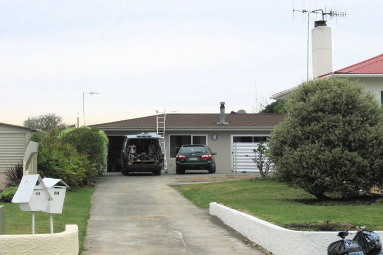 Photo of property in 2/8 Flanders Avenue, Onekawa, Napier, 4110