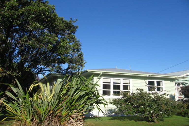 Photo of property in 60 Cudby Street, Woburn, Lower Hutt, 5011