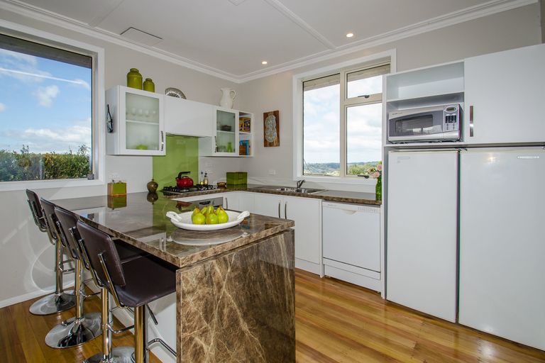 Photo of property in 24 Helensburgh Road, Halfway Bush, Dunedin, 9010