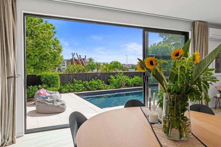 Photo of property in 19 Liquidambar Drive, Hobsonville, Auckland, 0616