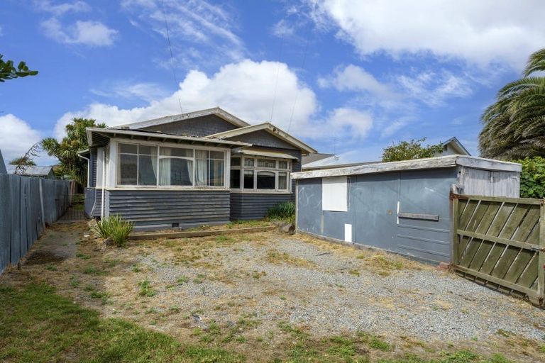 Photo of property in 79 Beresford Street, New Brighton, Christchurch, 8061