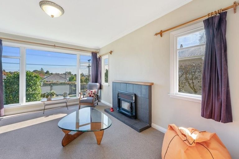 Photo of property in 411 Carrington Street, Upper Vogeltown, New Plymouth, 4310