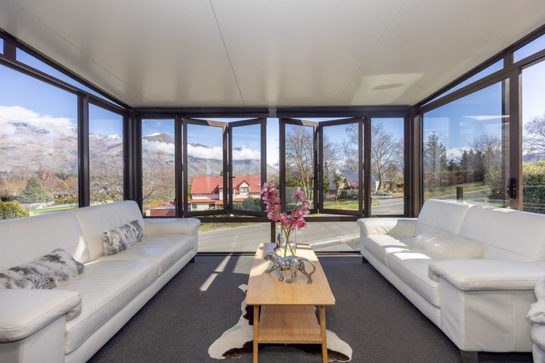 Photo of property in 46 Rata Street, Wanaka, 9305