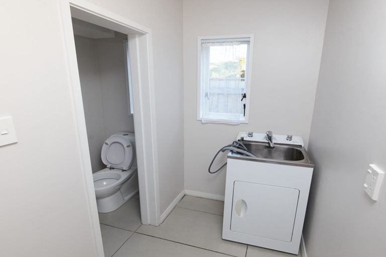 Photo of property in 40 Derwent Street, Island Bay, Wellington, 6023