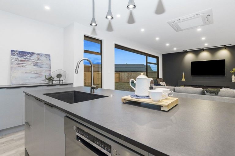 Photo of property in 41 The Meadows Drive, Flagstaff, Hamilton, 3210