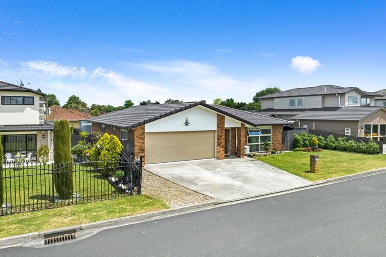 Photo of property in 13 Hansen Place, Takanini, 2112