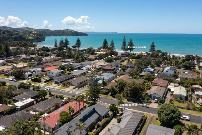Photo of property in 16a Elizabeth Street, Orewa, 0931
