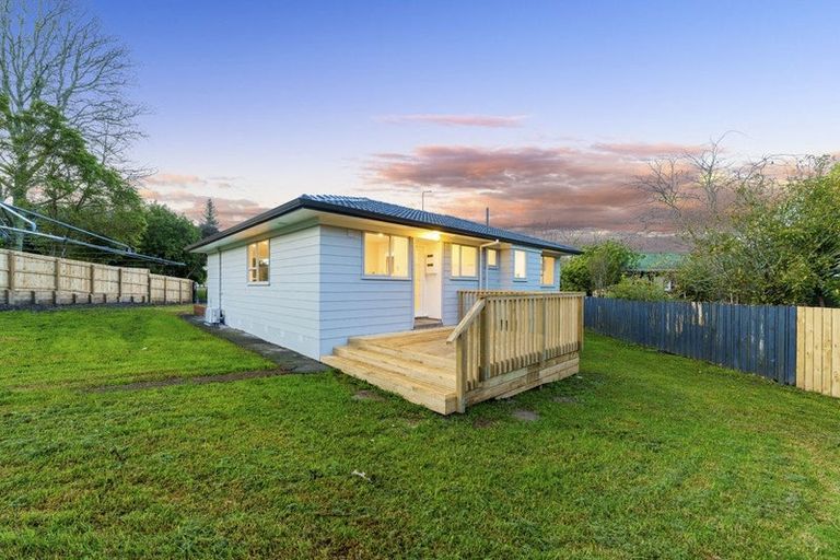 Photo of property in 16 Andelko Place, Henderson, Auckland, 0612