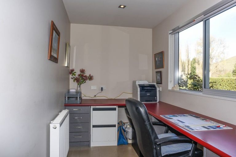 Photo of property in 587 Dunstan Road, Alexandra, 9391