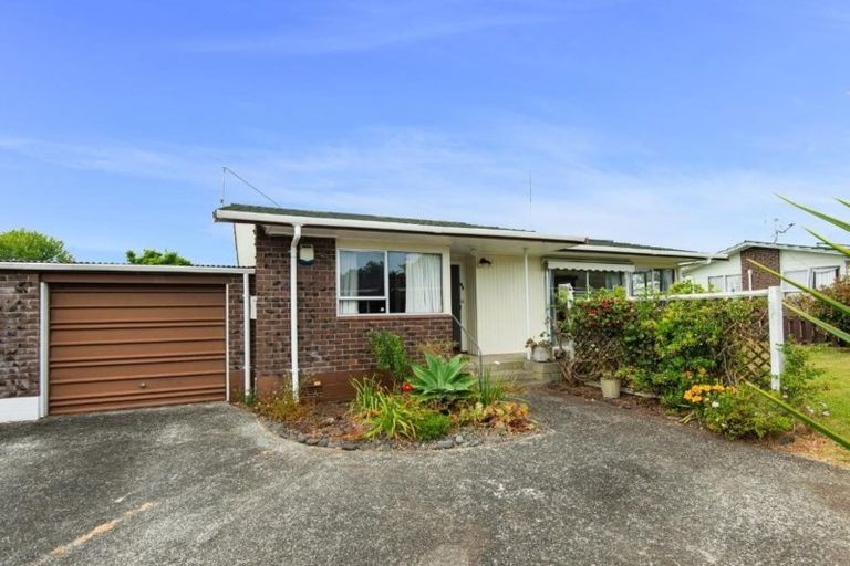 Photo of property in 14 Wanaka Street, Tikipunga, Whangarei, 0112