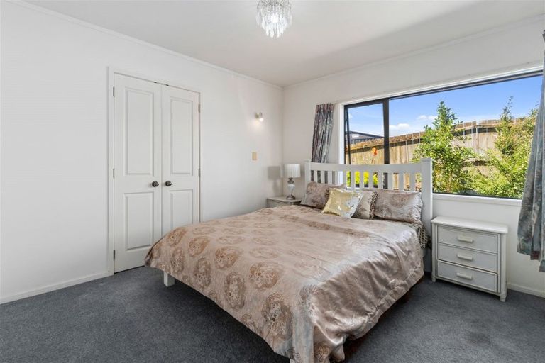 Photo of property in 36 Ewhurst Place, Goodwood Heights, Auckland, 2105