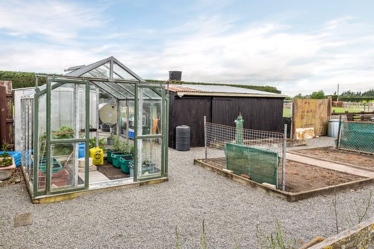 Photo of property in 2920 Tram Road, West Eyreton, Rangiora, 7475