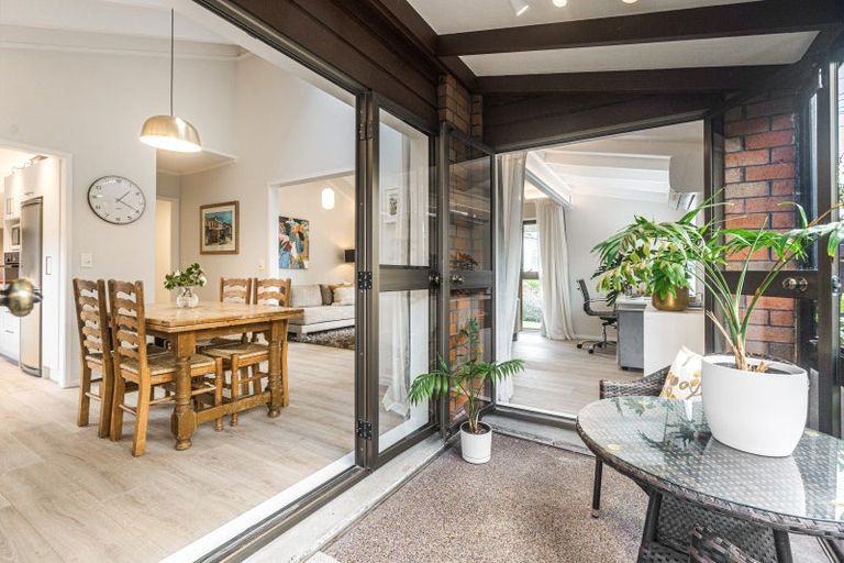 Photo of property in 1/136 Calliope Road, Stanley Point, Auckland, 0624