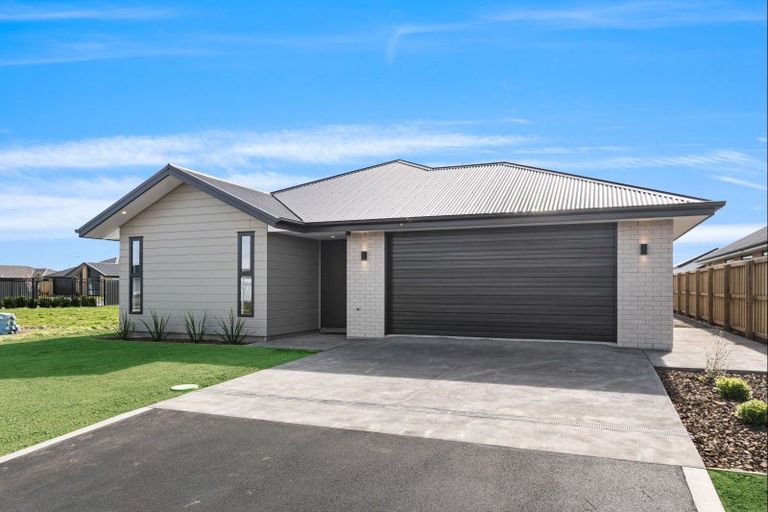 Photo of property in 38 Lenborough Drive, Rolleston, 7614