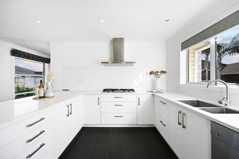 Photo of property in 17 Michael Terrence Place, Flagstaff, Hamilton, 3210