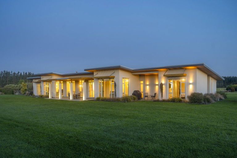 Photo of property in 218 Maindonalds Road, West Eyreton, Rangiora, 7475