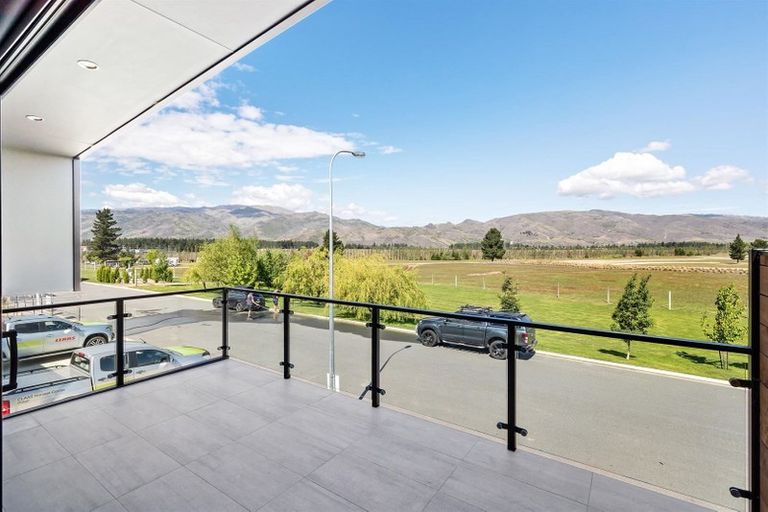 Photo of property in 26 Monaco Drive, Cromwell, 9384