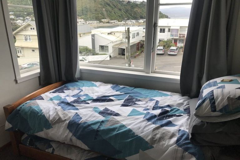 Photo of property in 2 Milne Terrace, Island Bay, Wellington, 6023