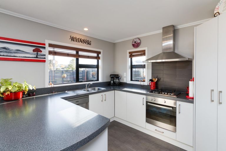 Photo of property in 1 Angelina Way, Kelvin Grove, Palmerston North, 4414