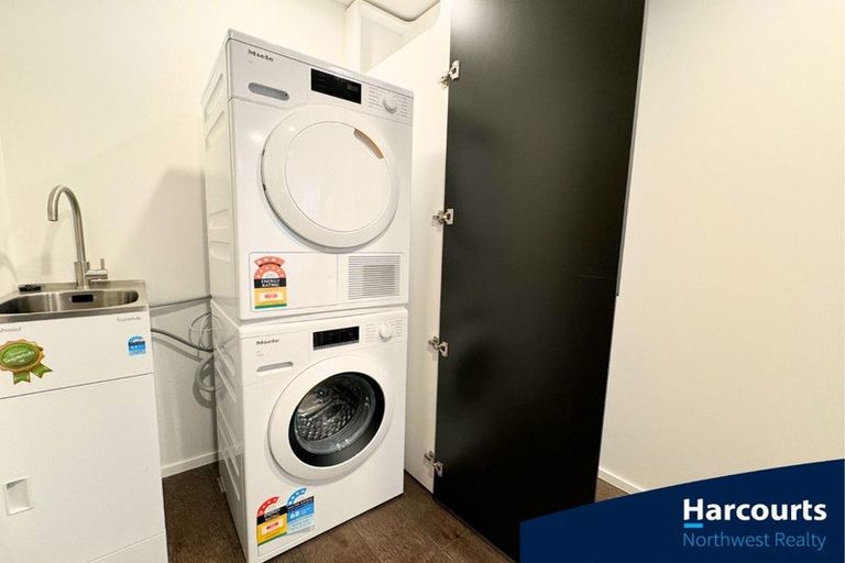 Photo of property in 501/6 Boundary Road, Hobsonville, Auckland, 0616