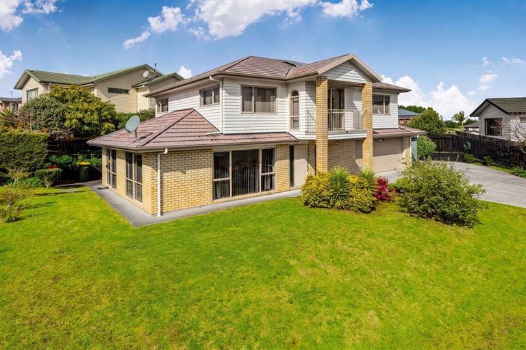 Photo of property in 44a Crossandra Drive, Mangere, Auckland, 2022