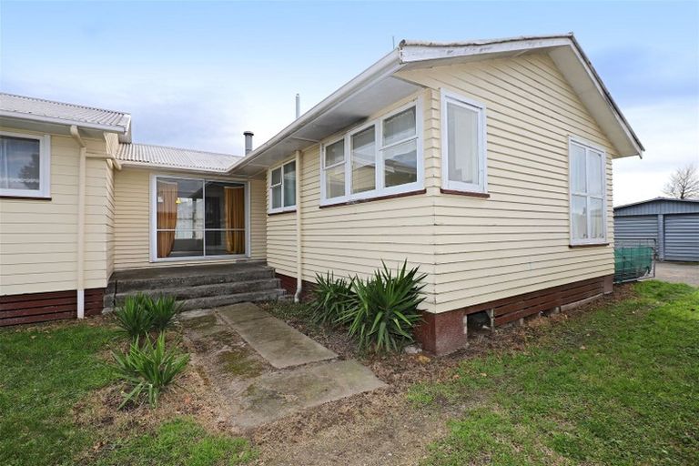 Photo of property in 16 Arbroath Avenue, Flaxmere, Hastings, 4120