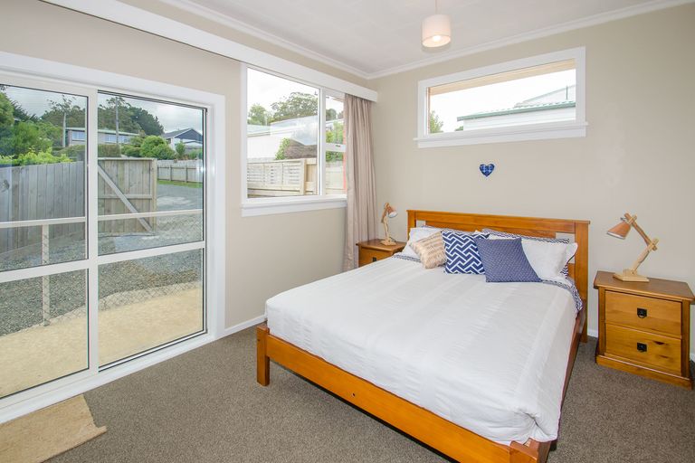 Photo of property in 24 Helensburgh Road, Halfway Bush, Dunedin, 9010