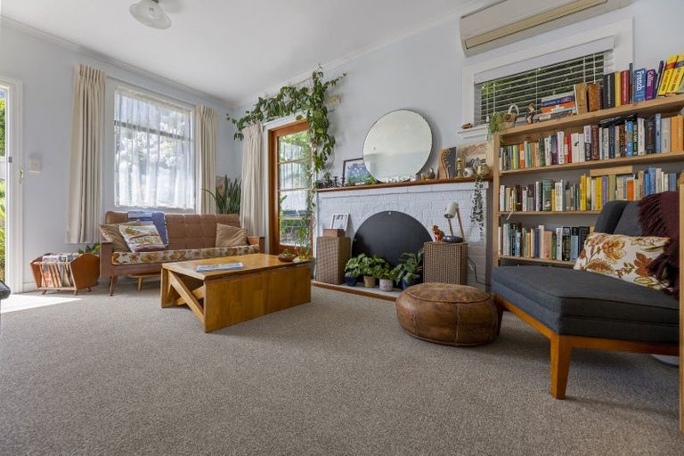 Photo of property in 6 Haig Street, Mornington, Dunedin, 9011