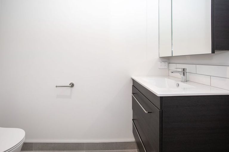 Photo of property in 3/325 Lincoln Road, Addington, Christchurch, 8024