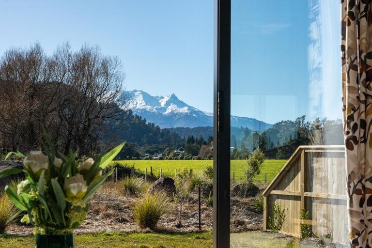 Photo of property in 66 Kowhai Crescent, Ohakune, 4625