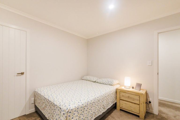 Photo of property in 7 Cyprus Place, Fitzherbert, Palmerston North, 4410