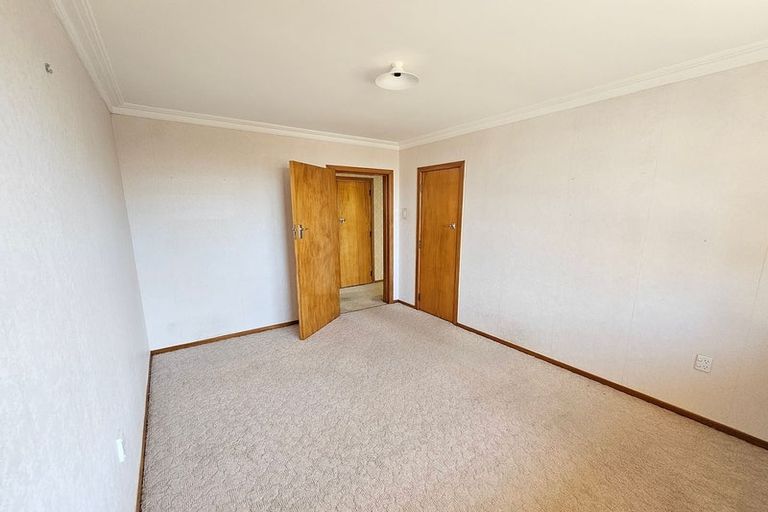 Photo of property in 241 Mangorei Road, Merrilands, New Plymouth, 4312