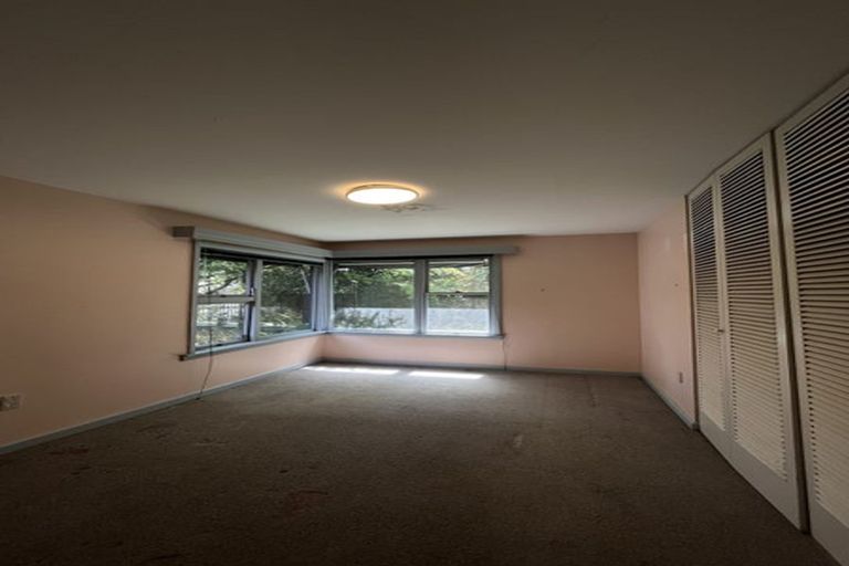 Photo of property in 8 Hanrahan Street, Upper Riccarton, Christchurch, 8041