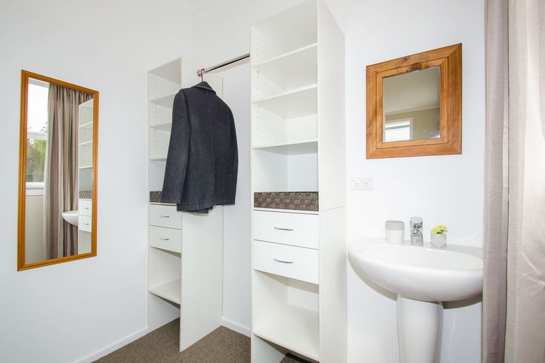 Photo of property in 24 Helensburgh Road, Halfway Bush, Dunedin, 9010