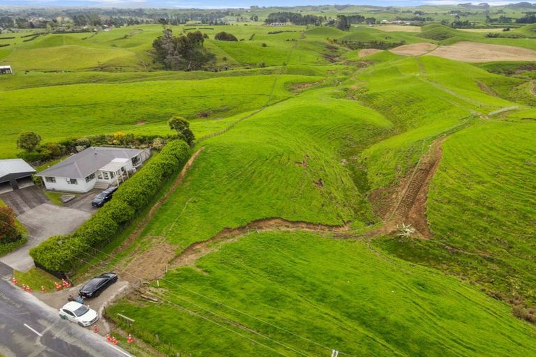 Photo of property in 137 Lincoln Road, Inglewood, 4389