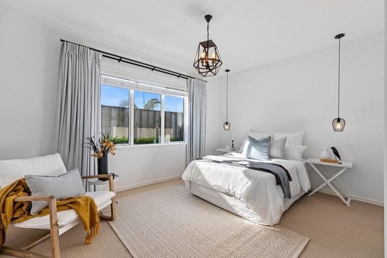 Photo of property in 1 Ascarina Way, Papamoa Beach, Papamoa, 3118