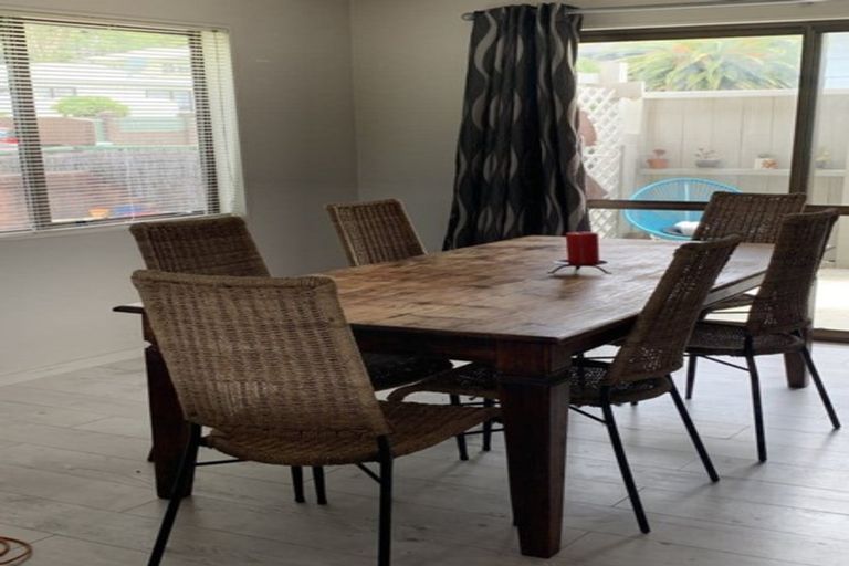 Photo of property in 1 Ely Grove, Wainuiomata, Lower Hutt, 5014