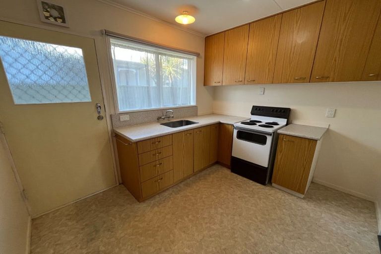 Photo of property in 8b Bryant Street, Takaro, Palmerston North, 4412