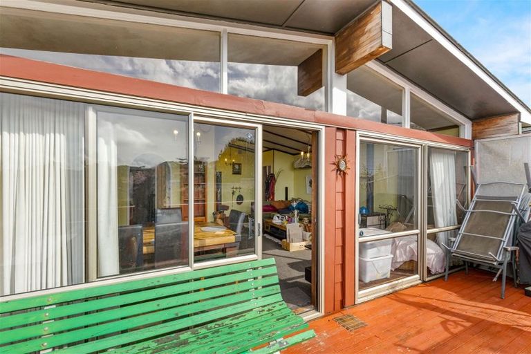 Photo of property in 30 Fitzwater Place, Henderson, Auckland, 0612