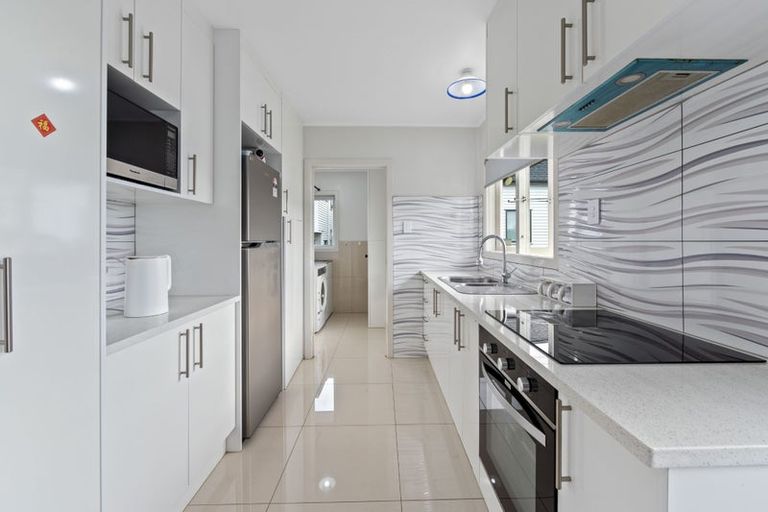 Photo of property in 19 Awatere Street, Clover Park, Auckland, 2023