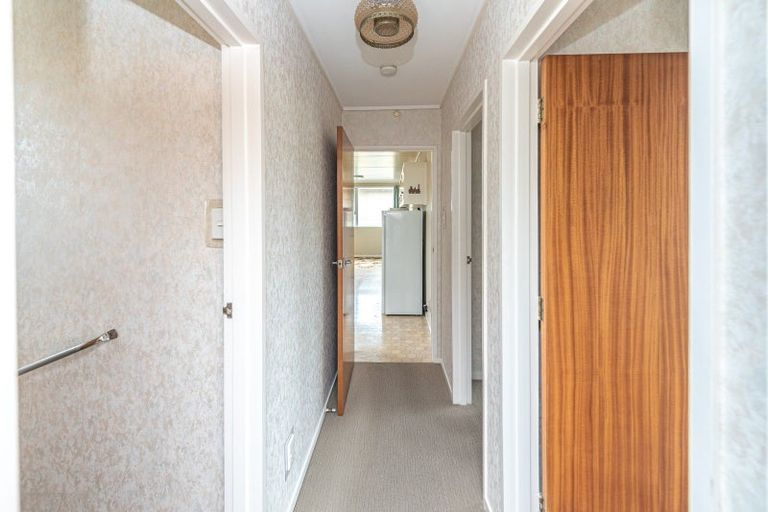 Photo of property in 73 Polson Street, Castlecliff, Whanganui, 4501