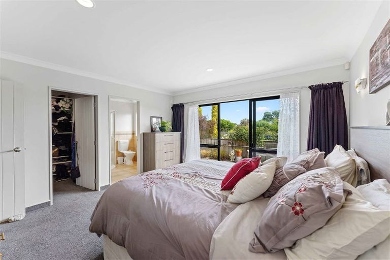 Photo of property in 15 Rifleman Lane, Paraparaumu Beach, Paraparaumu, 5032