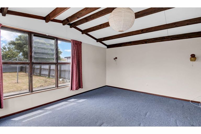 Photo of property in 16 Santa Rosa Avenue, Halswell, Christchurch, 8025